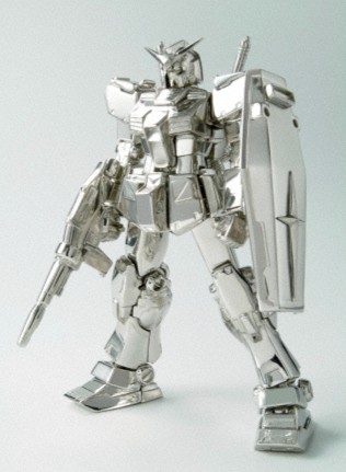 「純プラチナ製　機動戦士ガンダム〔ＧＵＮＤＡＭ　ＦＩＸ　ＰＬＡＴＩＮＵＭ〕」©創通エージェンシー・サンライ