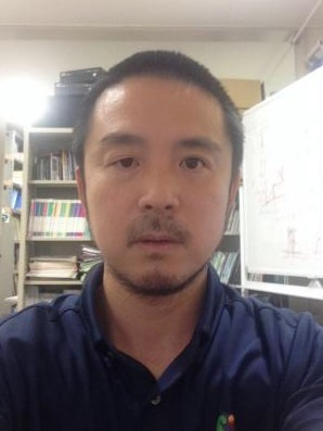 奥田 知靖(おくだ ともやす)氏