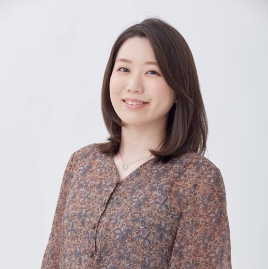 瀧﨑 絵里香氏