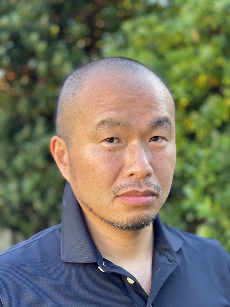 鳩山 玲人氏