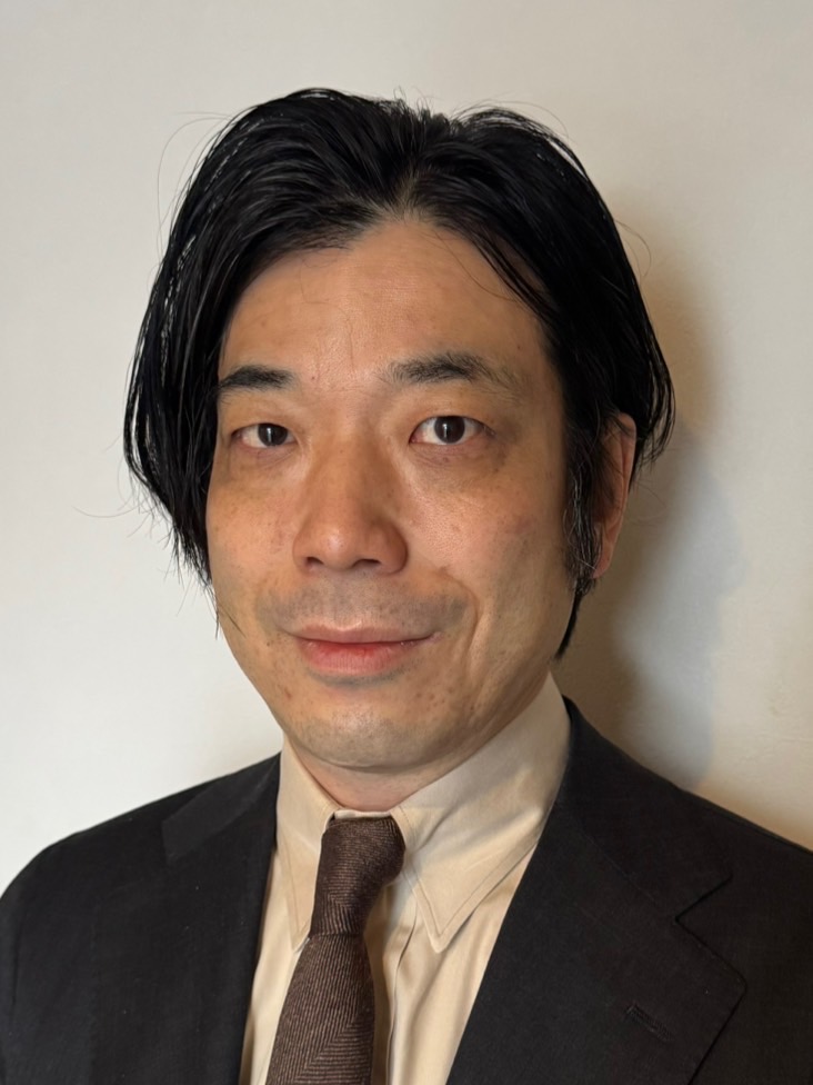 宮地　健作氏