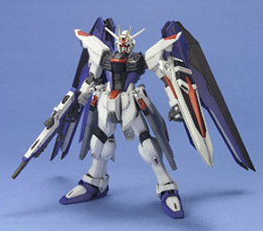 ガンダムの代表的商品の1つでもあるガンプラ（ガンダムプラモデル）は、1980 年の発売から2004年3月までに3億6,000万個の出荷を記録している写真は「マスターグレイド／ガンダムSEED フリーダムガンダム」 ©創通エージェンシー・サンライズ・毎日放送