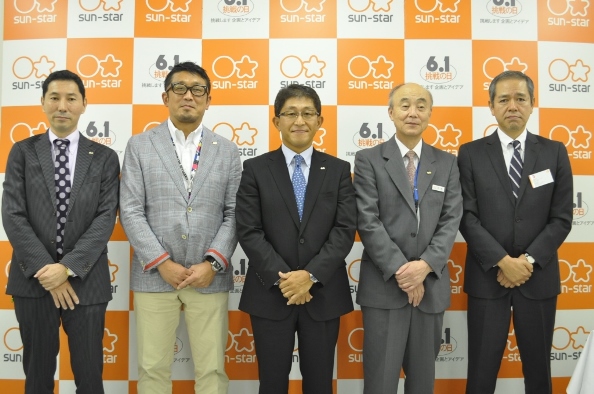 左から、奥山峯雄氏、桃井信彦氏、小林大地氏、大町益寛氏、田口三昭氏。