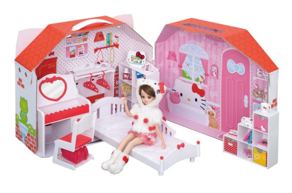 ©TOMY ©1976, 2013 SANRIO CO., LTD. TOKYO, JAPAN