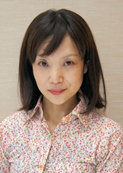 横関 悦子